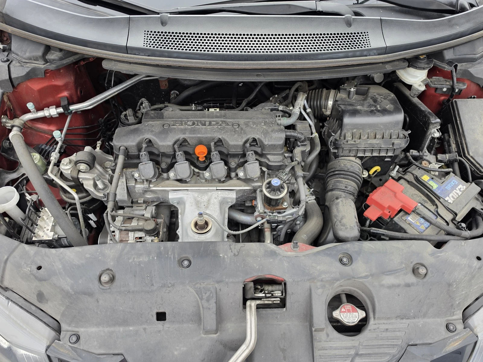 Honda Civic 1.8i-VTEC 101x.км, Пълна сервизна история, снимка 9 - Автомобили и джипове - 56219501