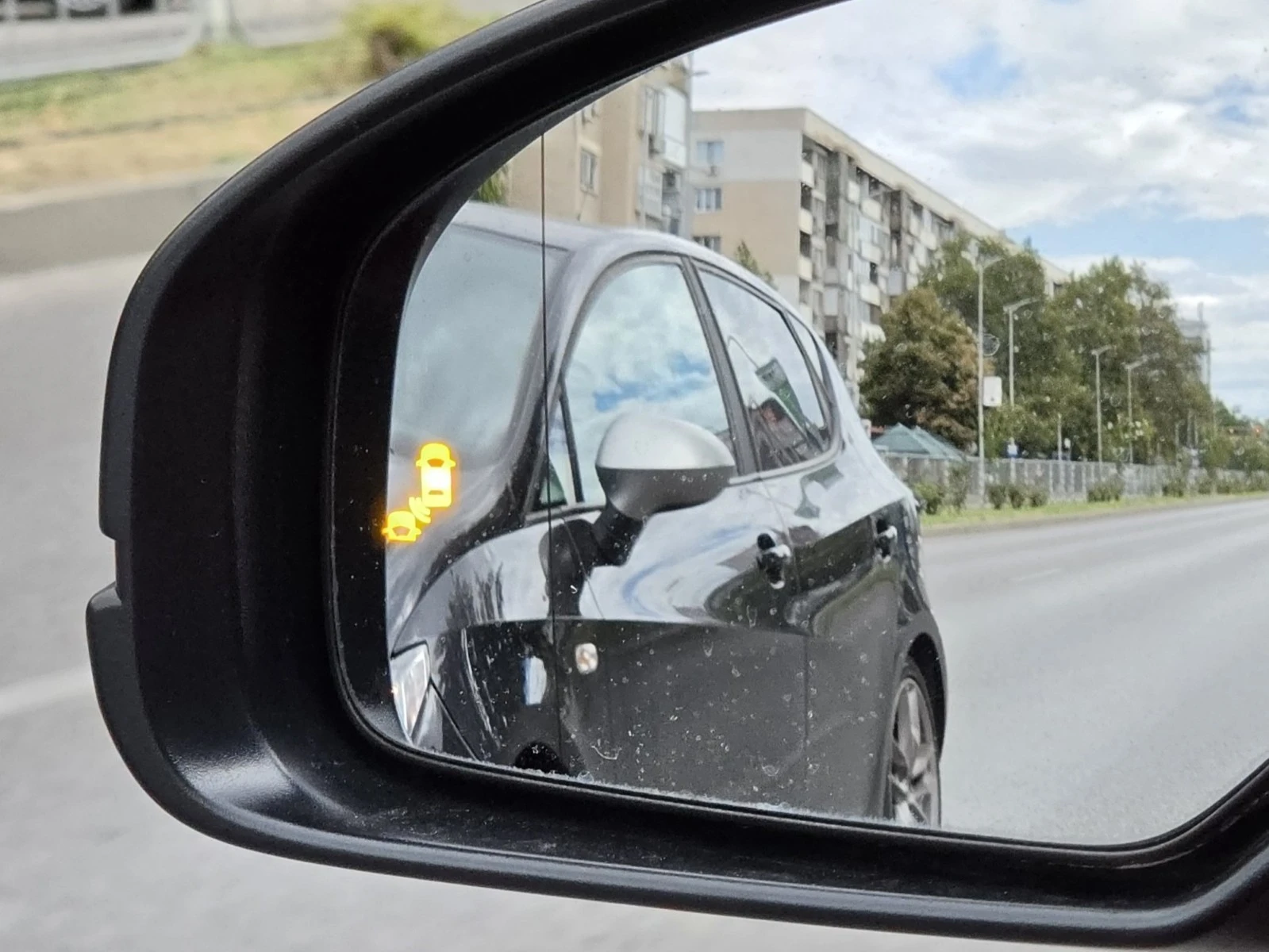 Honda Civic 1.8i-VTEC 101x.км, Пълна сервизна история, снимка 11 - Автомобили и джипове - 56219501