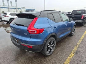 Volvo XC40 * R DESIGN * АВТОКРЕДИТ БЕЗ ПЪРВОНАЧАЛНА ВНОСКА * , снимка 3