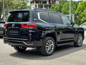 Toyota Land cruiser 300 70Tth ANNIVERSARY, снимка 7