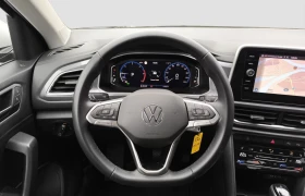 VW T-Roc 2.0 TDI/150HPDSG/CAM/NAVI/CARPLAY/412b | Mobile.bg    11