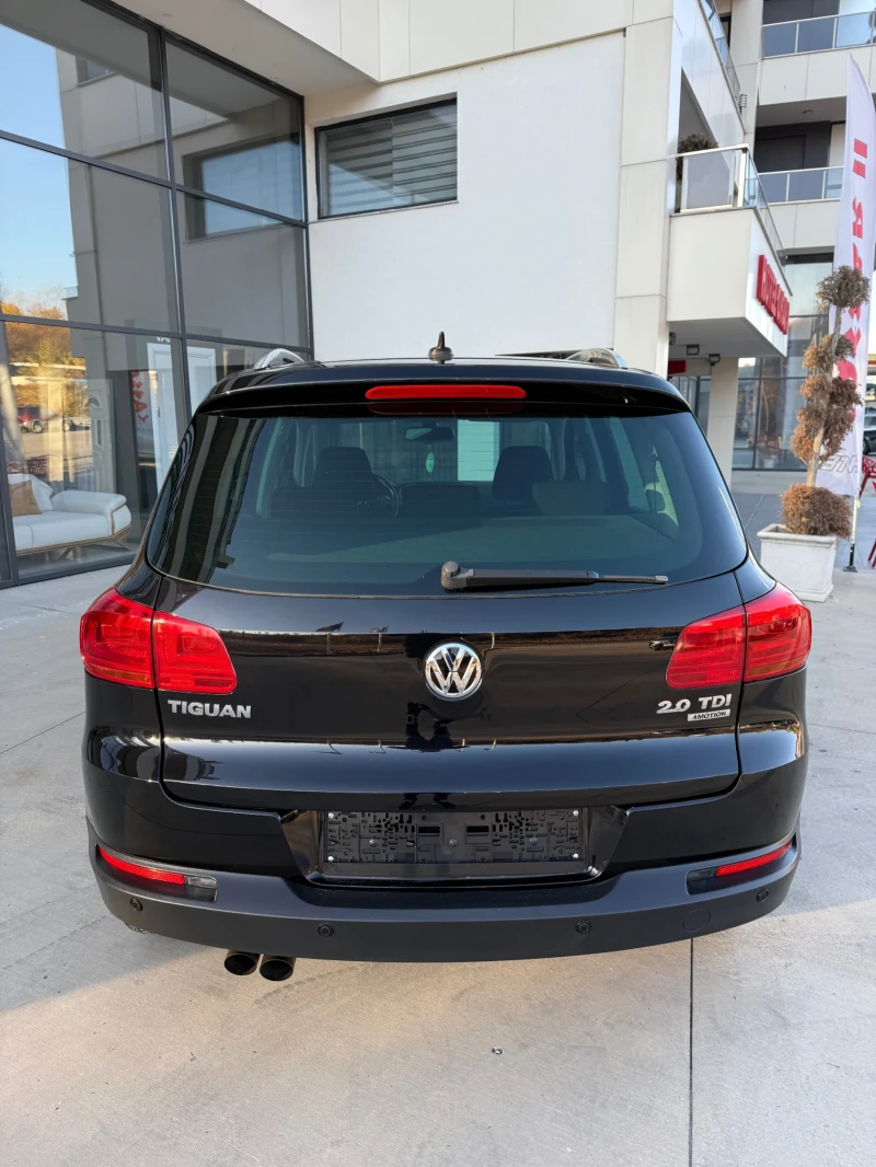 VW Tiguan TDI Автоматик , снимка 4 - Автомобили и джипове - 47951588