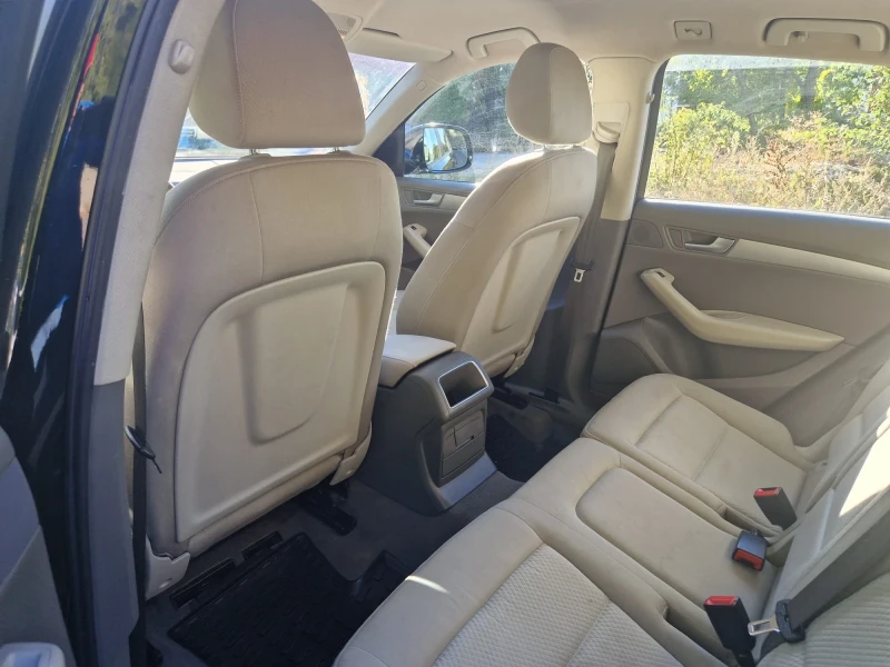 Audi Q5, снимка 8 - Автомобили и джипове - 52613844