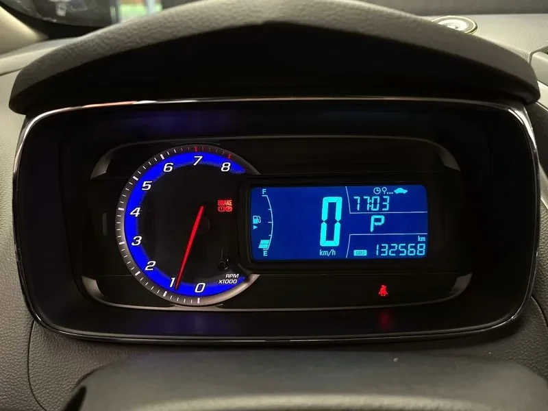 Chevrolet Trax 1.4, снимка 8 - Автомобили и джипове - 54330258