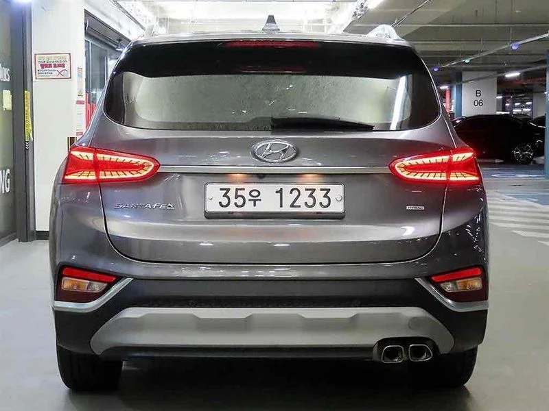 Hyundai Santa fe Diesel 2, 0 4WD| 200к.с.| ВКЛ.ТЕХНОТЕСТ, снимка 5 - Автомобили и джипове - 55612511