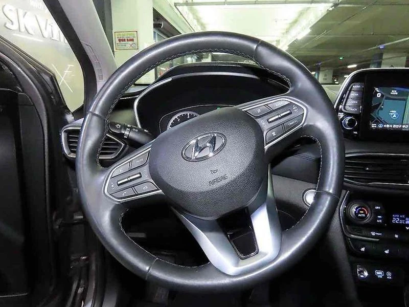 Hyundai Santa fe Diesel 2, 0 4WD| 200к.с.| ВКЛ.ТЕХНОТЕСТ, снимка 7 - Автомобили и джипове - 55612511
