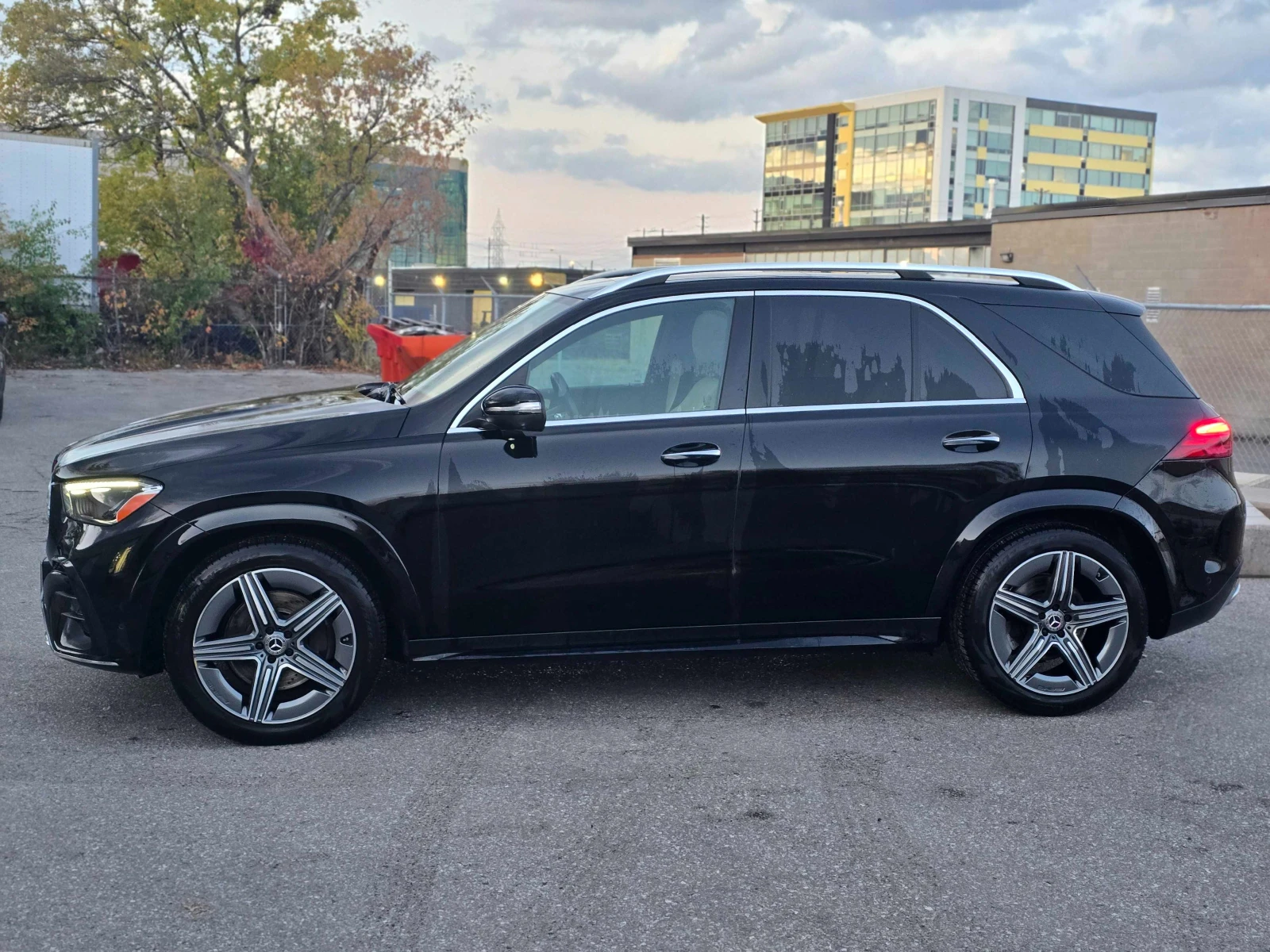 Mercedes-Benz GLE 350 * CARFAX* БЕЗ ПЪРВОНАЧАЛНА*  - изображение 4