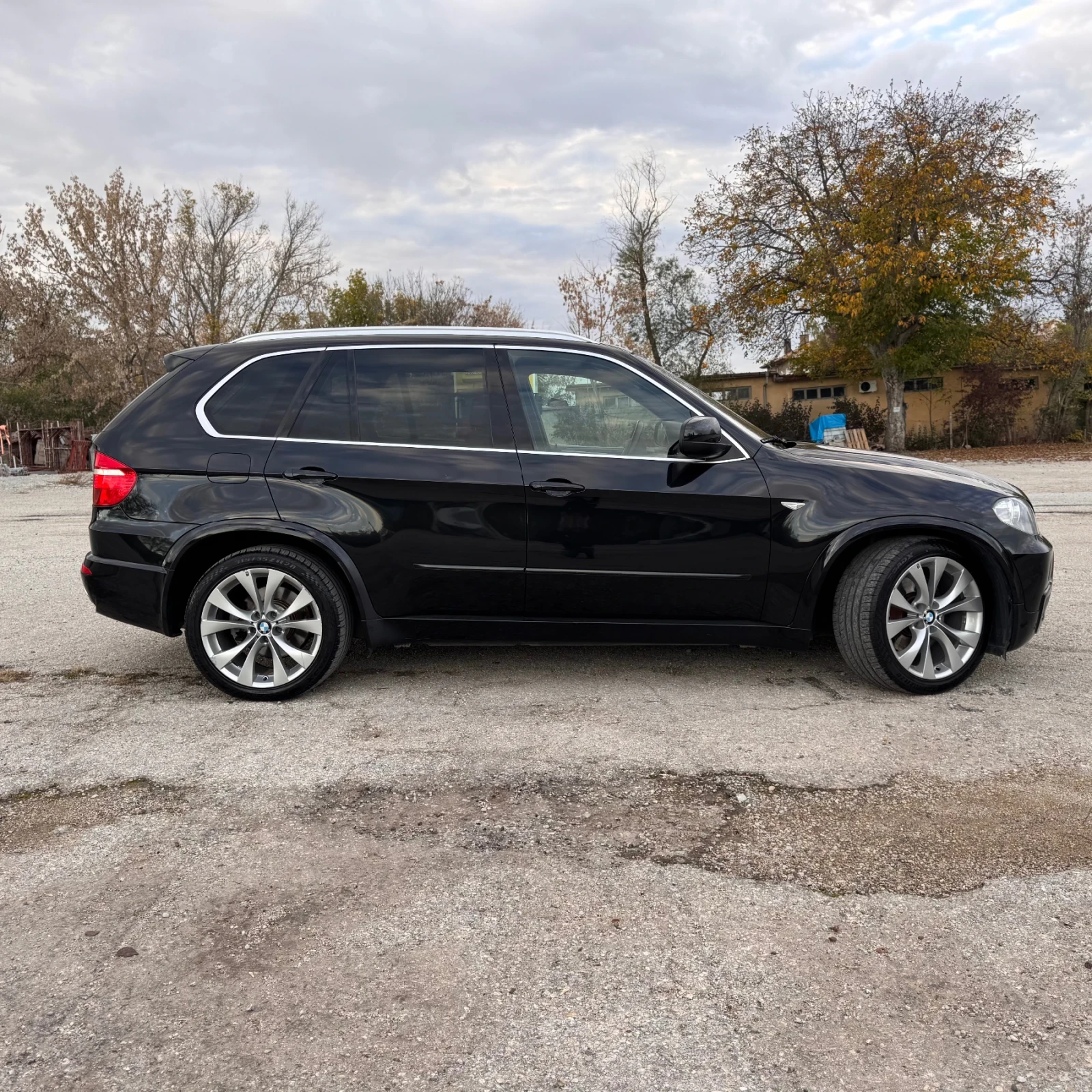 BMW X5 4, 8 M-пакет, LPG, Soft Close  - изображение 3