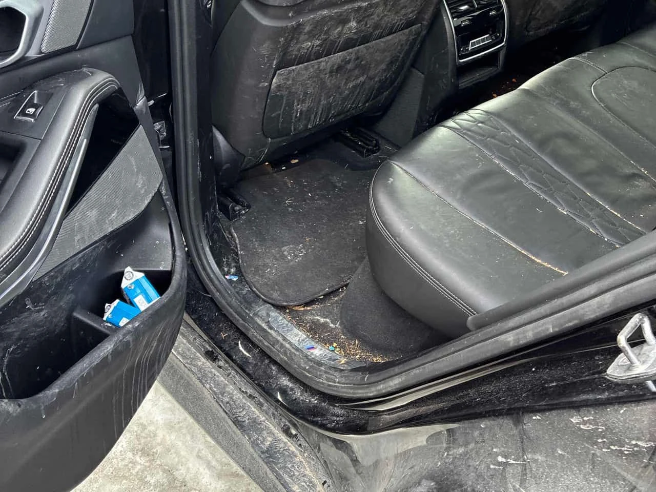 BMW X5 xDrive40i/ОБДУХВАНЕ/ДИСТРОНИК/360 КАМЕРИ/ПАНОРАМА, снимка 11 - Автомобили и джипове - 53745906