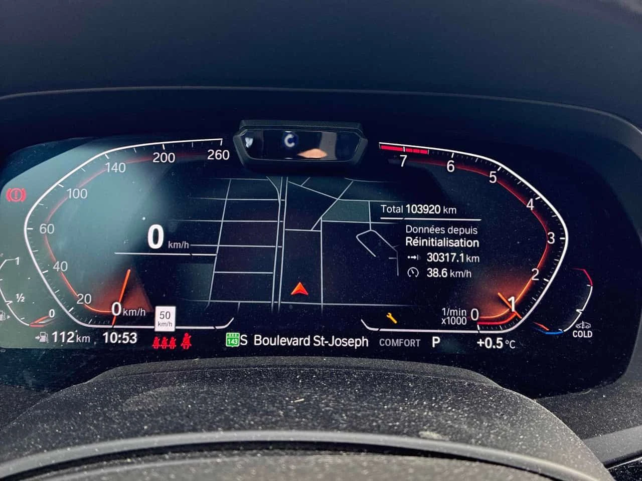 BMW X5 xDrive40i/ОБДУХВАНЕ/ДИСТРОНИК/360 КАМЕРИ/ПАНОРАМА, снимка 8 - Автомобили и джипове - 53745906