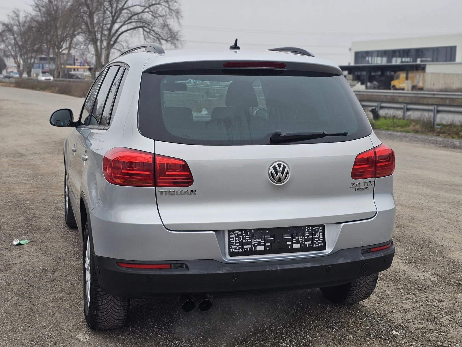 VW Tiguan 2.0 TDI  Facelift TOP, снимка 3 - Автомобили и джипове - 53926356