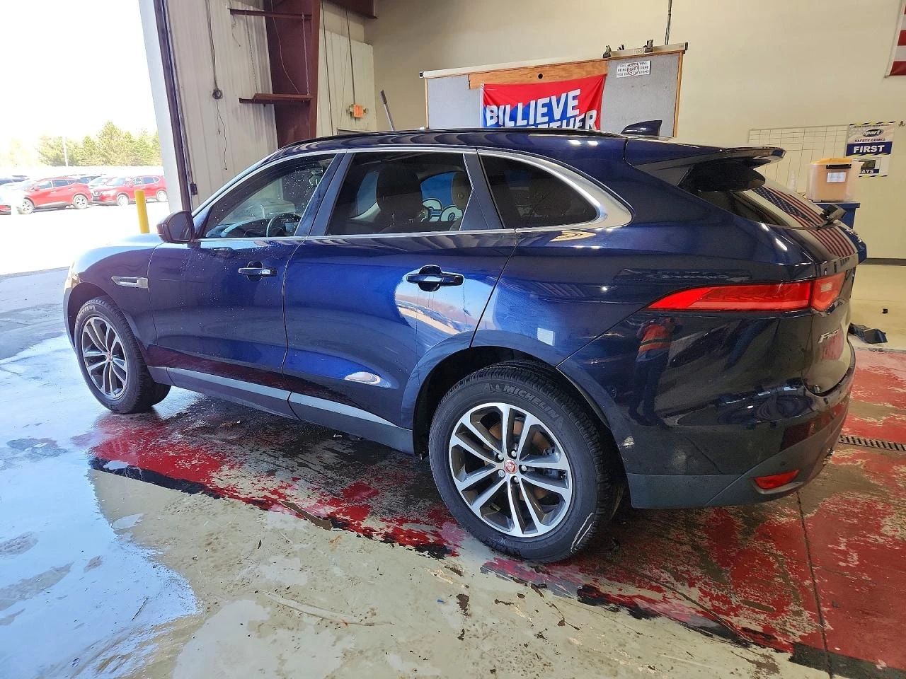 Jaguar F-PACE PREMIUM| AWD| START/STOP| КАМЕРА| ПАНО, снимка 2 - Автомобили и джипове - 54761521