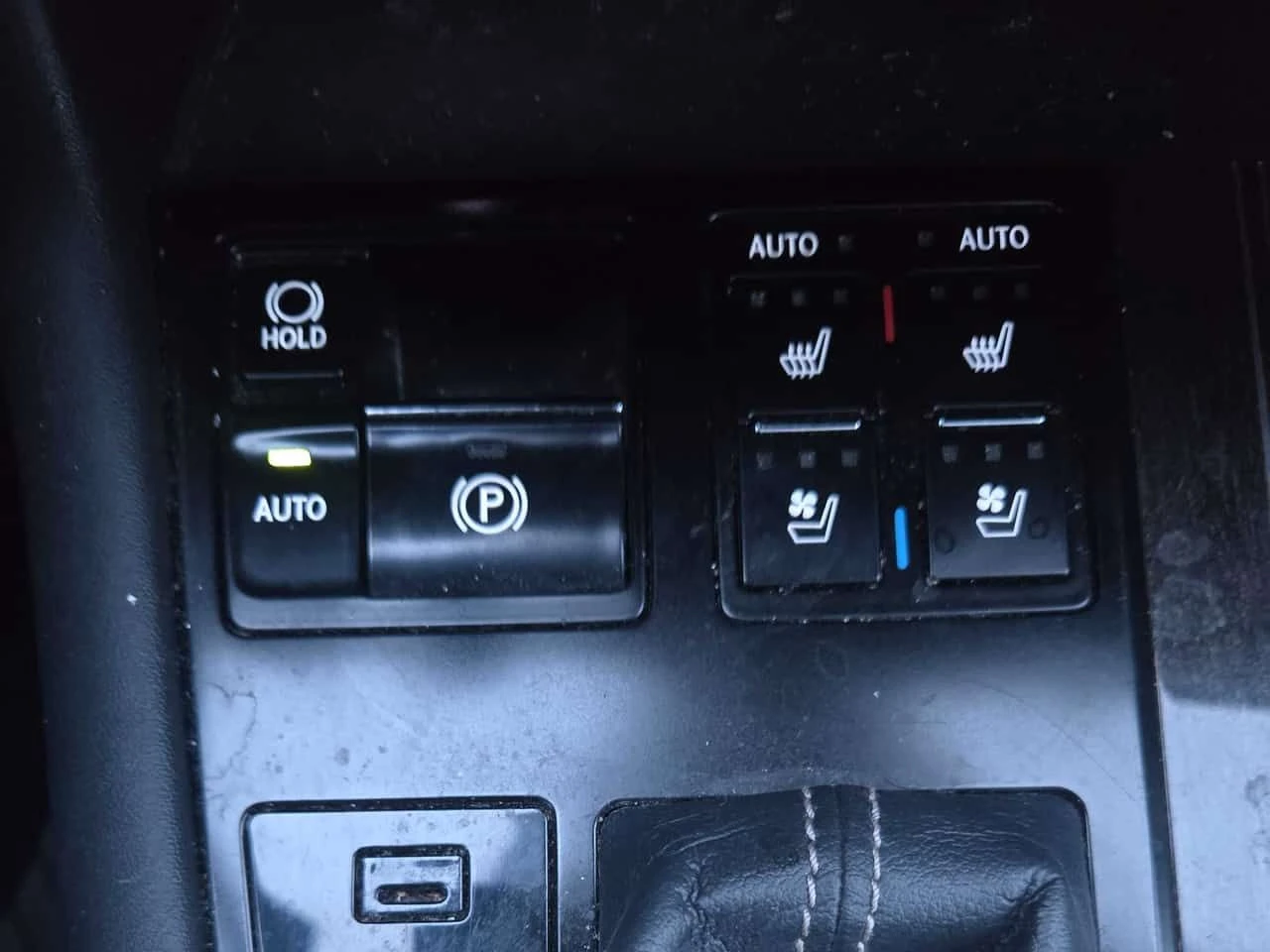 Lexus RX 350 * AWD * 2 КЛЮЧА * ОБДУХВАНЕ , снимка 15 - Автомобили и джипове - 54789306