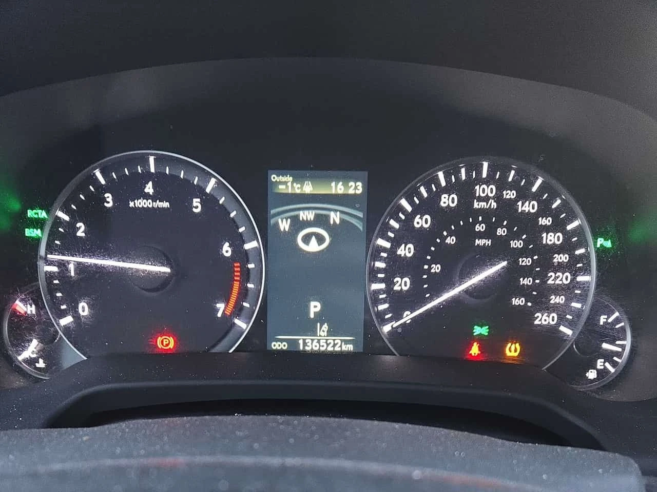Lexus RX 350 * AWD * 2 КЛЮЧА * ОБДУХВАНЕ , снимка 8 - Автомобили и джипове - 54789306