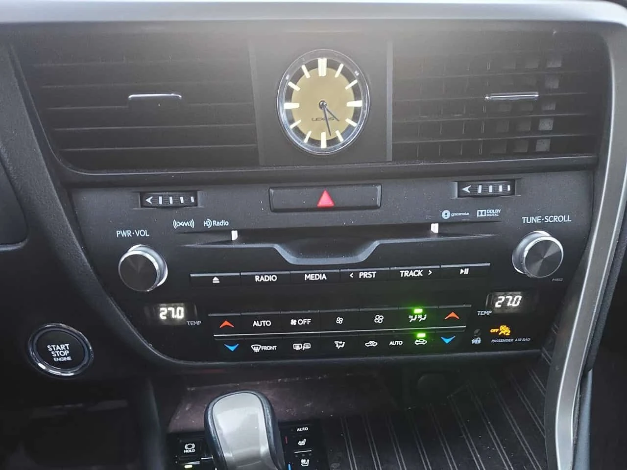 Lexus RX 350 * AWD * 2 КЛЮЧА * ОБДУХВАНЕ , снимка 14 - Автомобили и джипове - 54789306