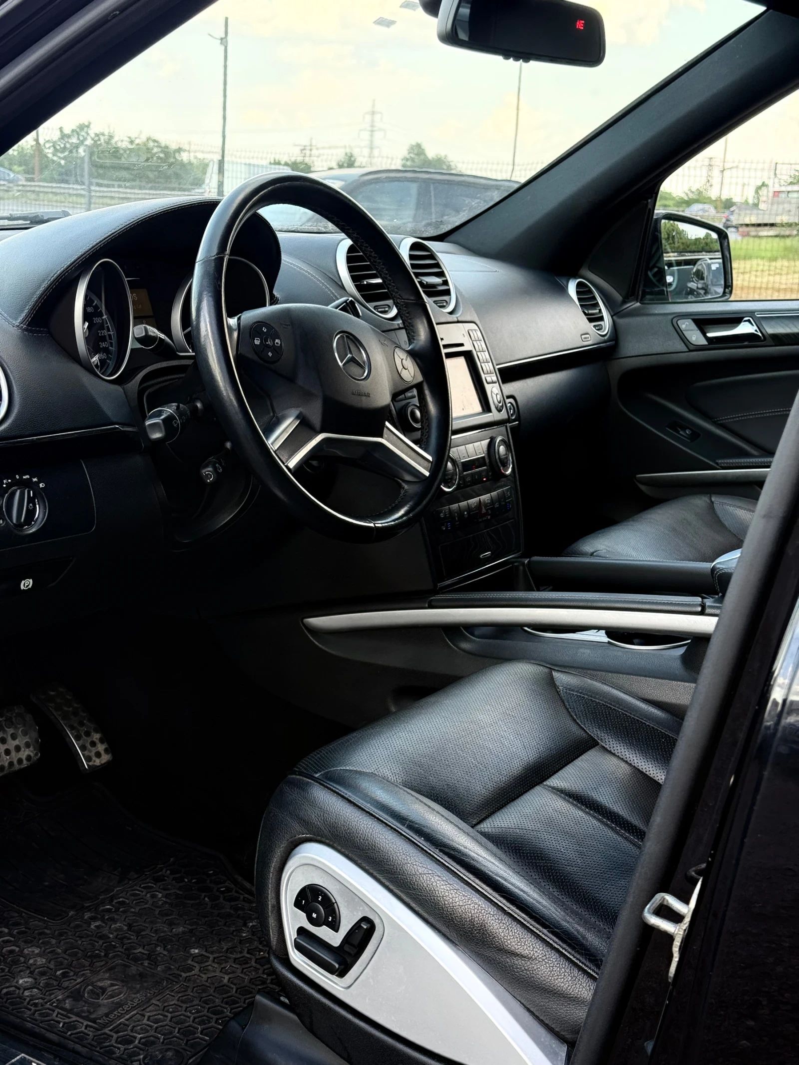 Mercedes-Benz GL 550 GRAND EDITION/5.5 388/TV/BLACK ON BLACK | Mobile.bg � ����������� 7