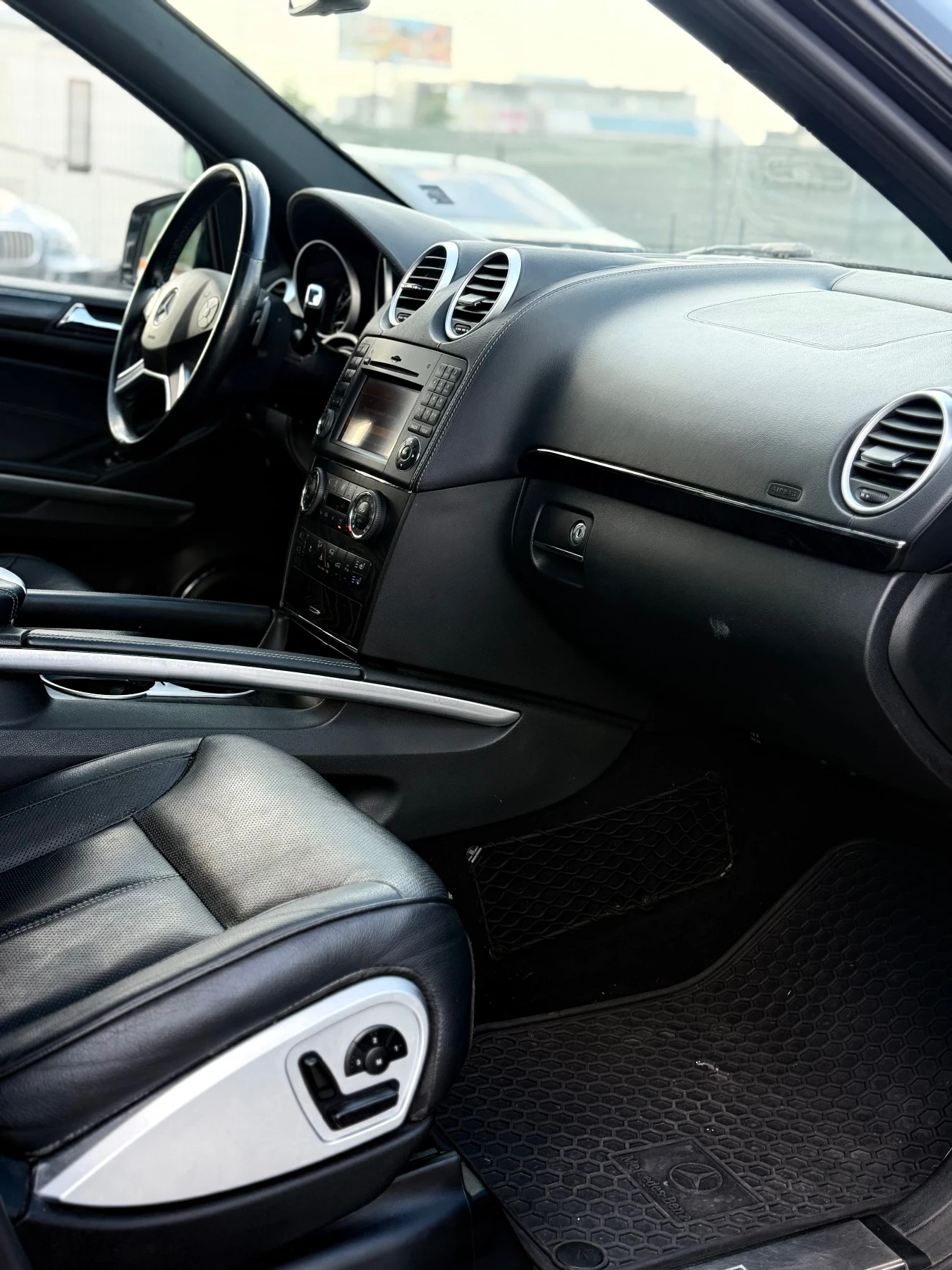 Mercedes-Benz GL 550 GRAND EDITION/5.5 388/TV/BLACK ON BLACK | Mobile.bg � ����������� 9
