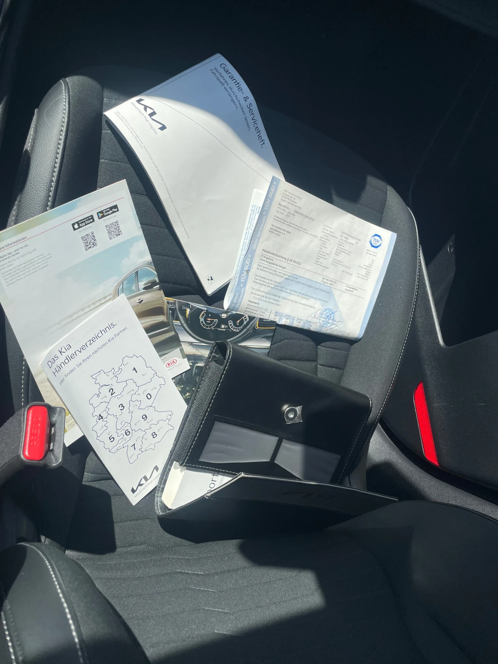 Kia Sportage 1.6T-GDI eco-dynamics + 48V  MH, снимка 13 - Автомобили и джипове - 56223202