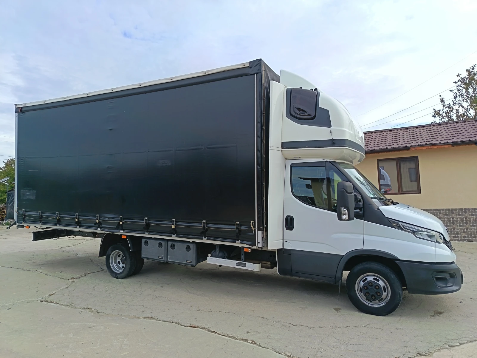 Iveco 50с18 3000 - изображение 5