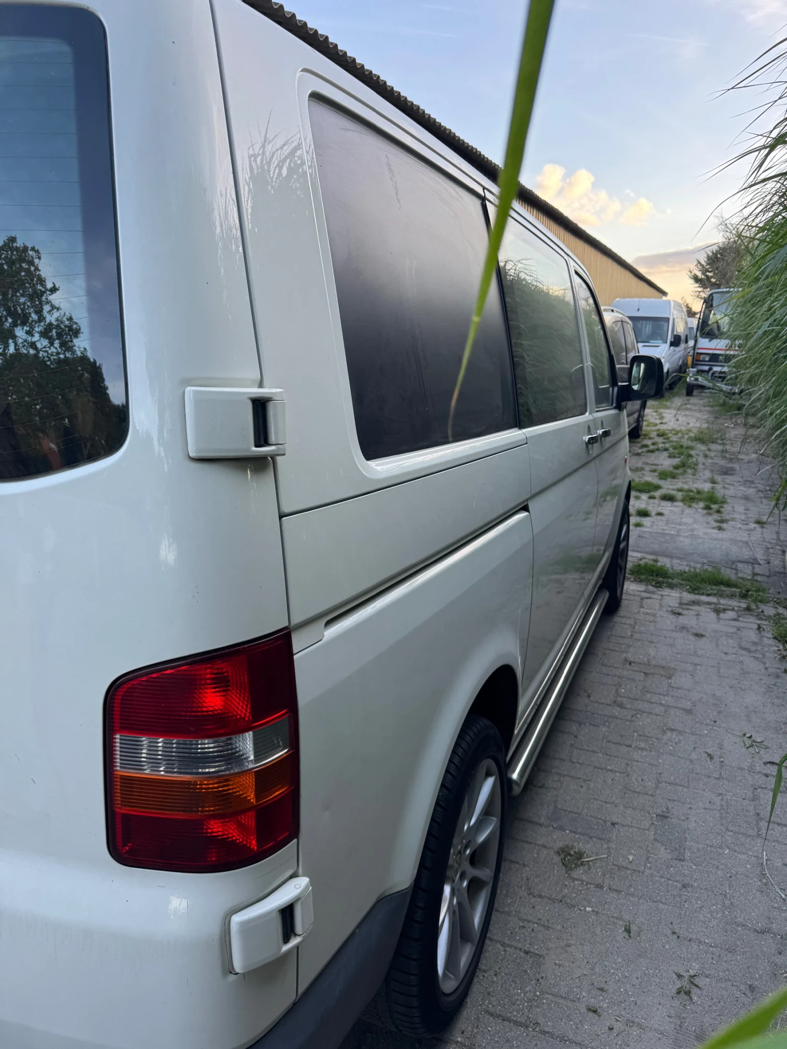 VW Transporter 1.9 TDI - изображение 9