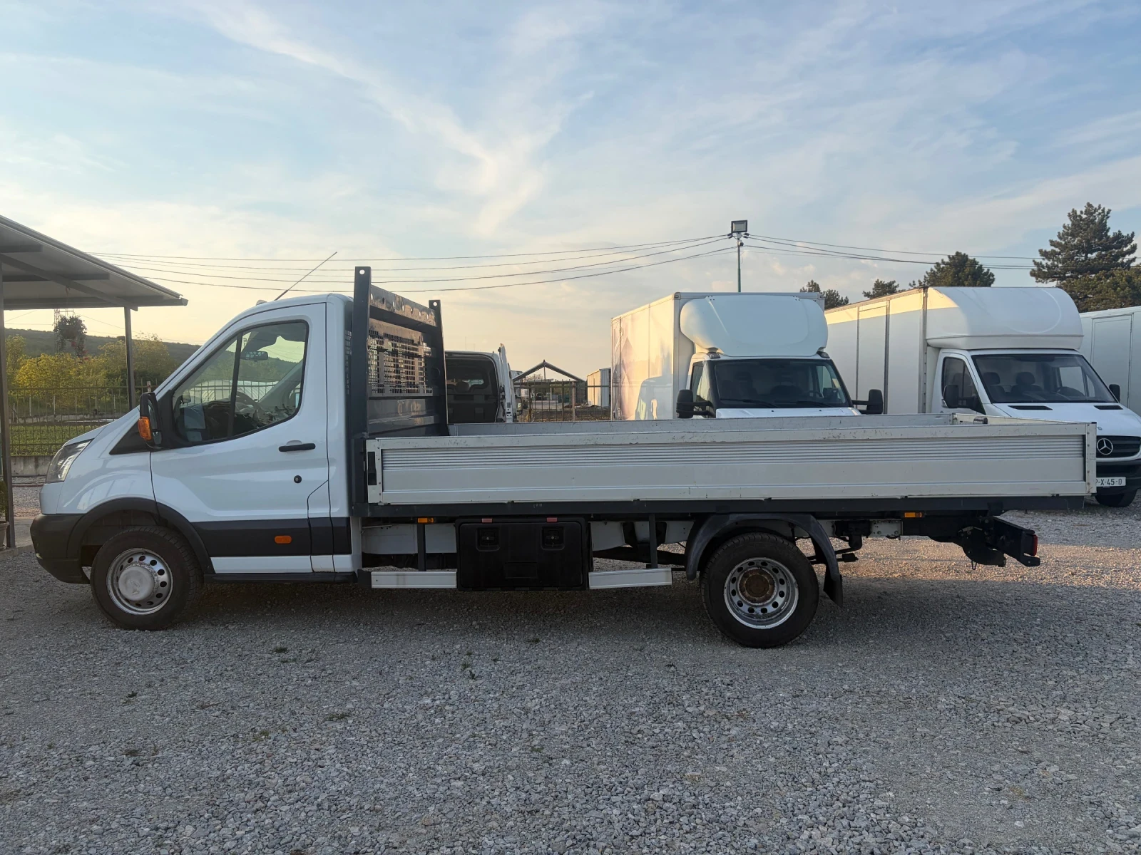 Iveco Daily 35C15 клима+ кран Б-категория, снимка 3 - Бусове и автобуси - 54439442