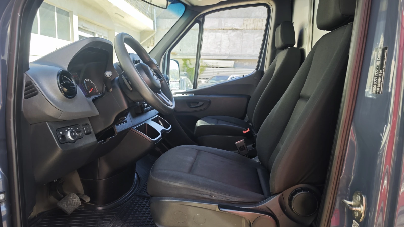 Mercedes-Benz Sprinter 55 kWh 92.8% SoH ������ ����� ������� | Mobile.bg � ����������� 9