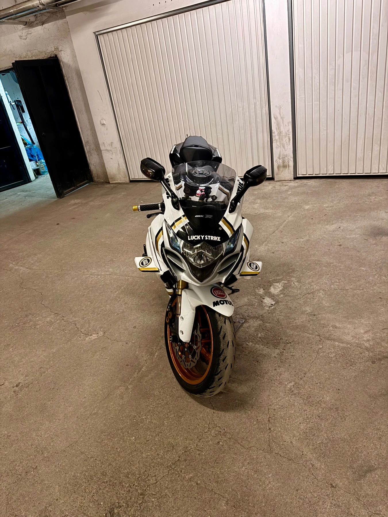 Suzuki Gsxr GSX-R 1000 - изображение 2