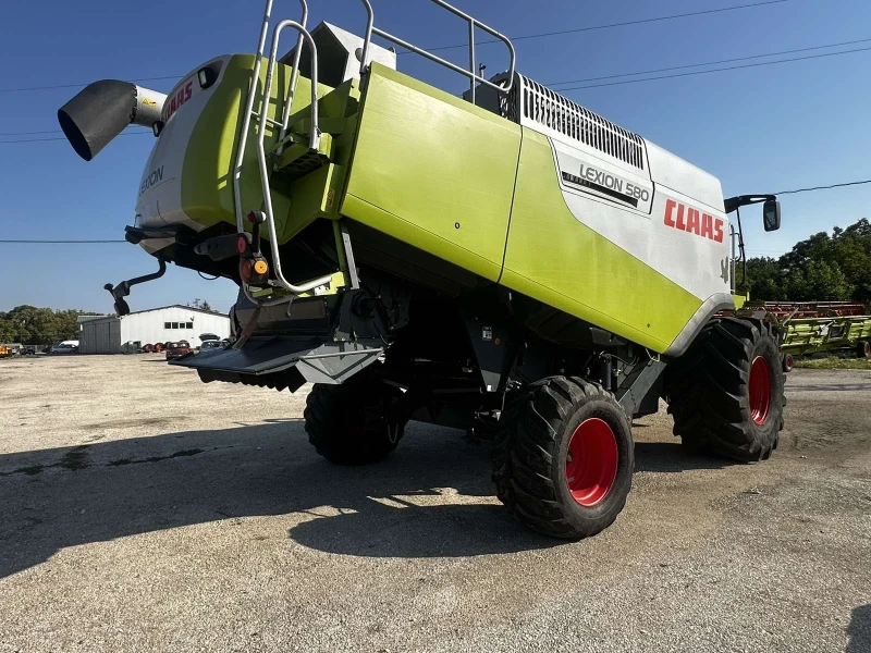 Комбайн Claas Lexion 580 Hybrid, снимка 4 - Селскостопанска техника - 47436410