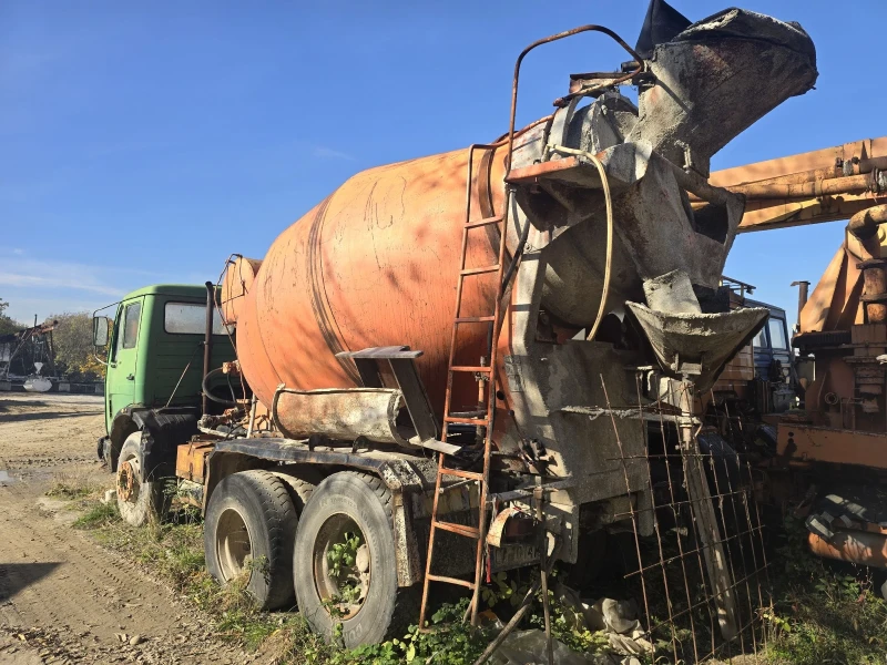 Бетон миксер Mercedes 22.24, снимка 4 - Индустриална техника - 52729792