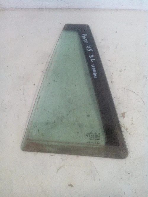 Стъкло задно ляво малко Ровър 75 комби