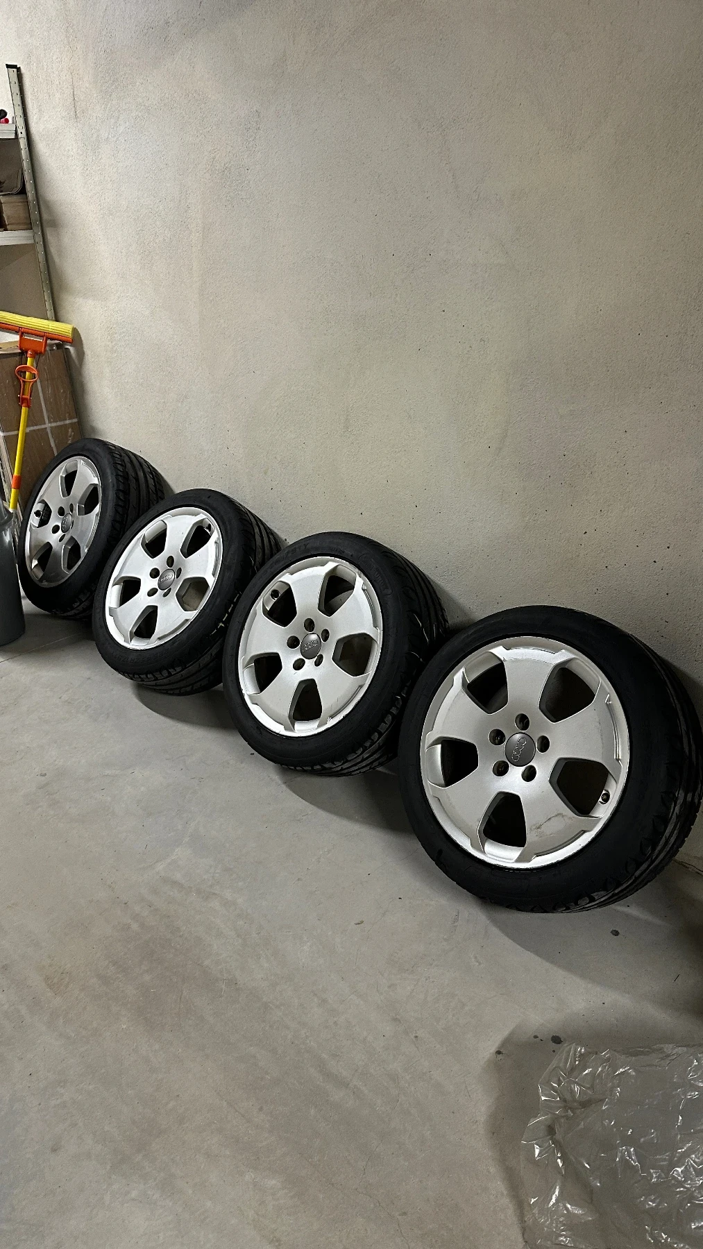 Audi 17/    -  | Mobile.bg   2