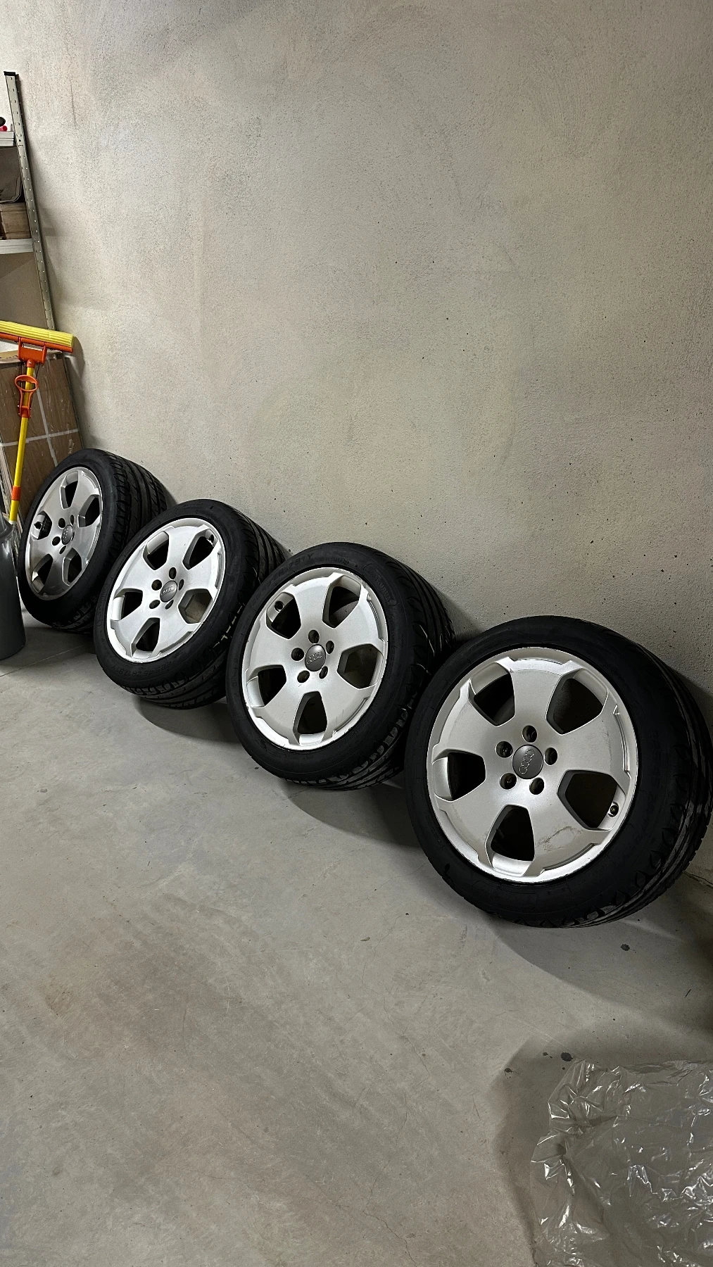 Audi 17/    -  | Mobile.bg   1