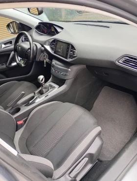 Peugeot 308 1.2 131к.с., снимка 11
