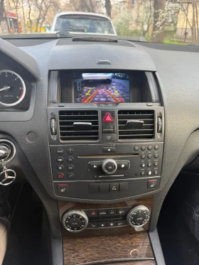 Mercedes-Benz C 320, снимка 11