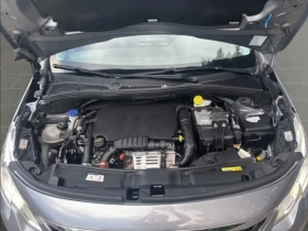 Peugeot 2008 2г. Гаранция от Peugeot България, автоматик, снимка 9