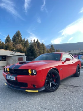 Dodge Challenger SRT 392 6.4Hemi/83000km - 76999 лв. - 62813365 5