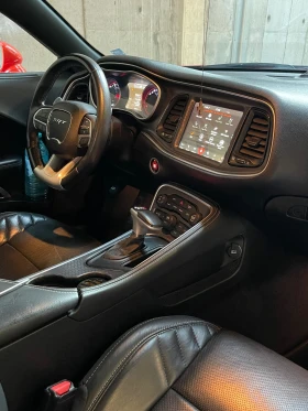 Dodge Challenger SRT 392Hemi 6.4 | Mobile.bg    12