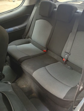 Peugeot 206 Газ/Бензин 1.4 Климатик Нови Гуми, снимка 6 - Автомобили и джипове - 53664171