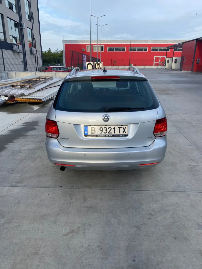 VW Golf, снимка 5 - Автомобили и джипове - 47298917