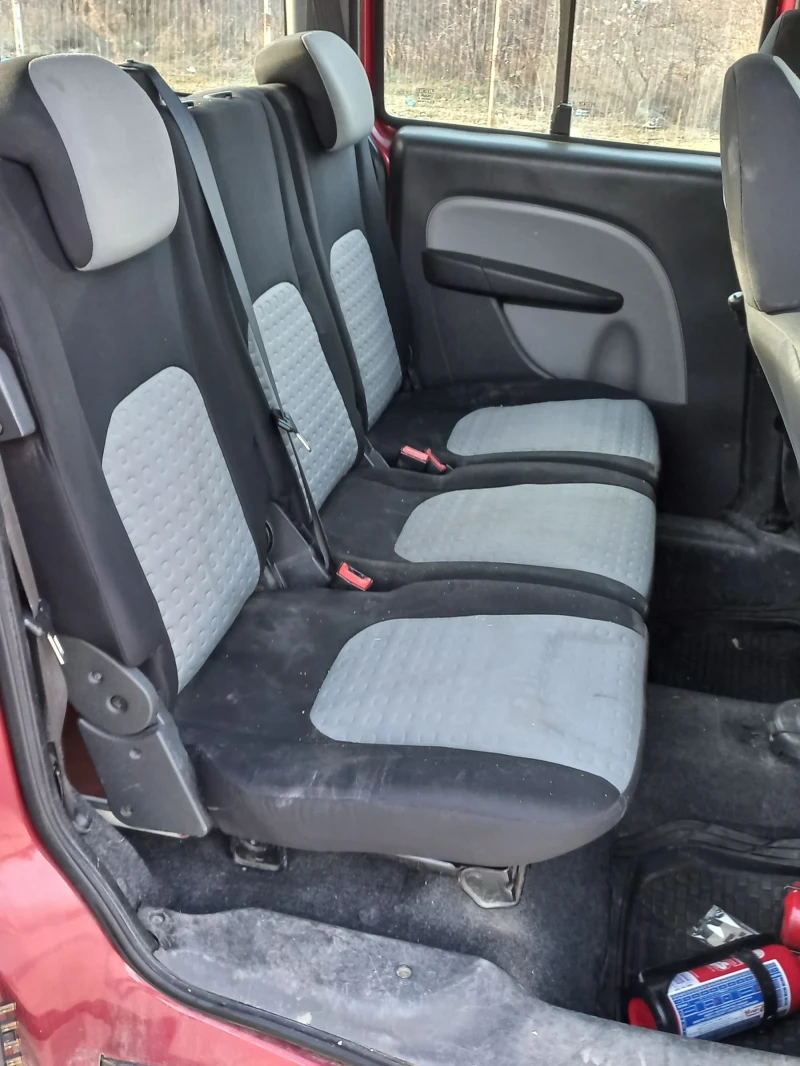 Fiat Doblo 1.9 jtd 120 к.с., снимка 9 - Автомобили и джипове - 47440080