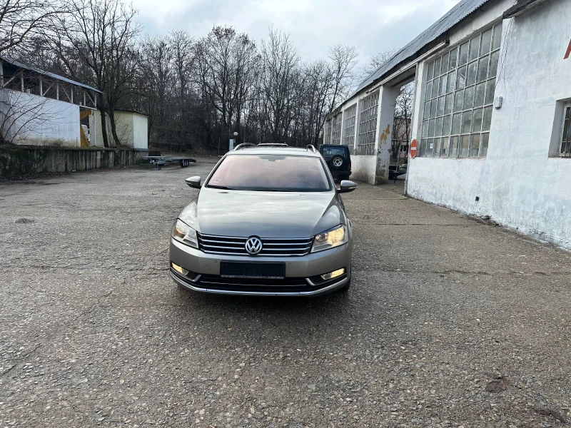 VW Passat, снимка 1 - Автомобили и джипове - 48758859