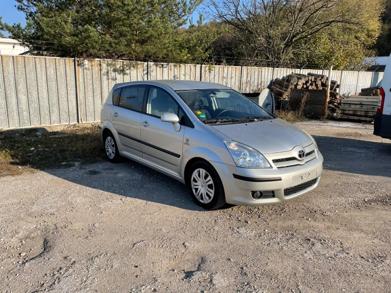Toyota Verso, снимка 2 - Автомобили и джипове - 52530469