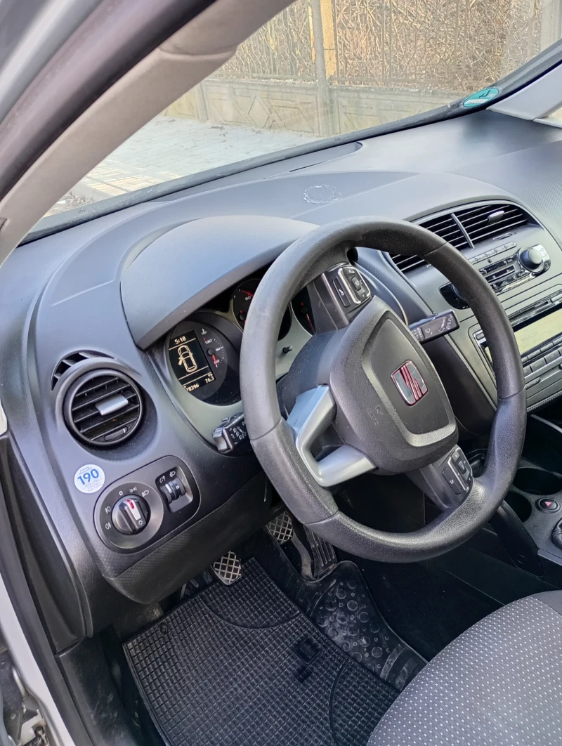 Seat Altea XL 1;6 105кс, снимка 5 - Автомобили и джипове - 52694451