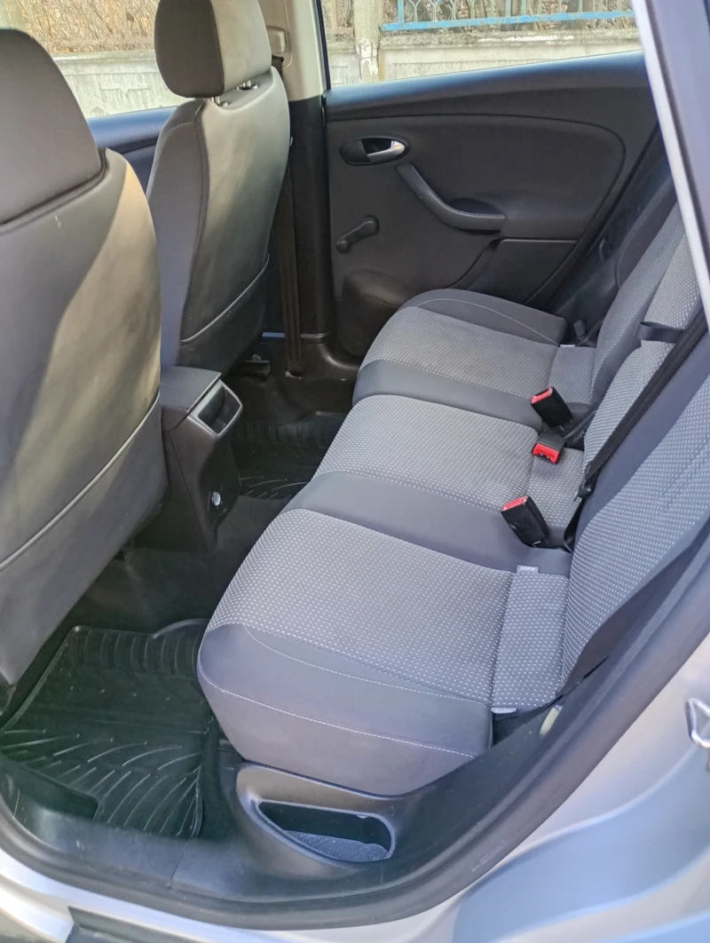 Seat Altea XL 1;6 105кс, снимка 13 - Автомобили и джипове - 52694451