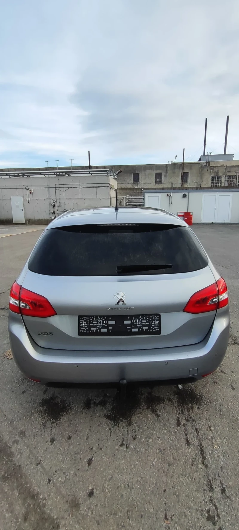 Peugeot 308 e-THP Active, снимка 4 - Автомобили и джипове - 52763886