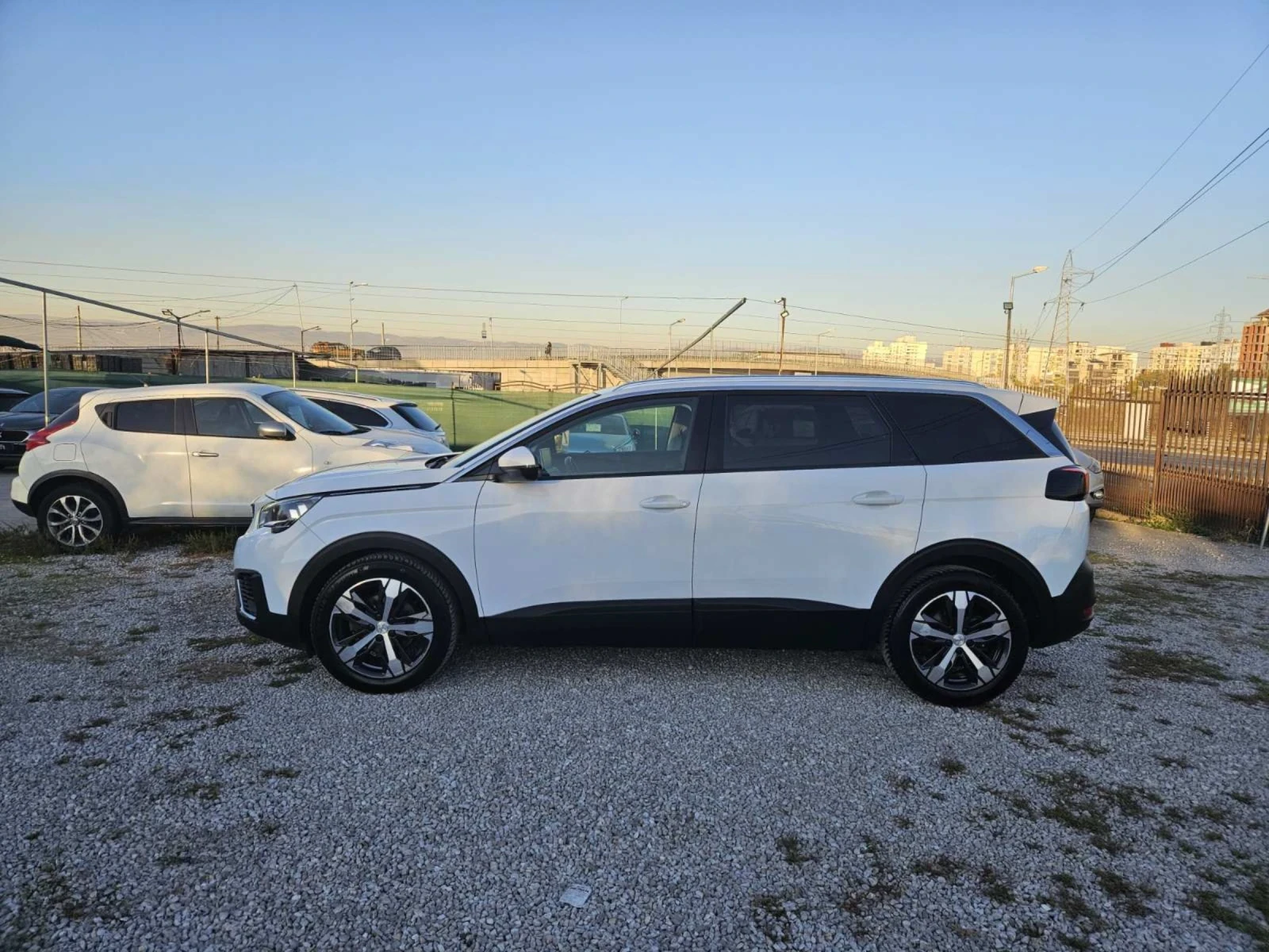 Peugeot 5008 BlueHDI, снимка 1