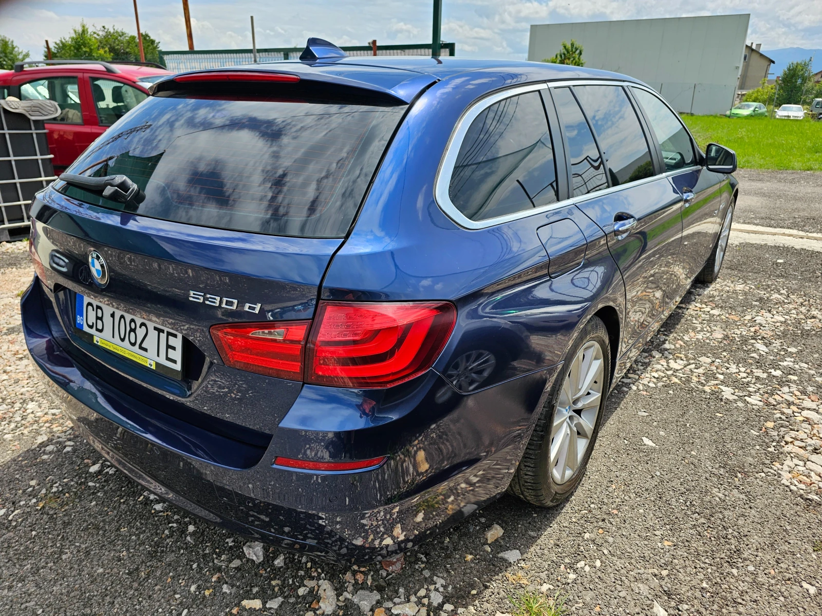 BMW 530 258кс 8скорости 4х4  - изображение 10