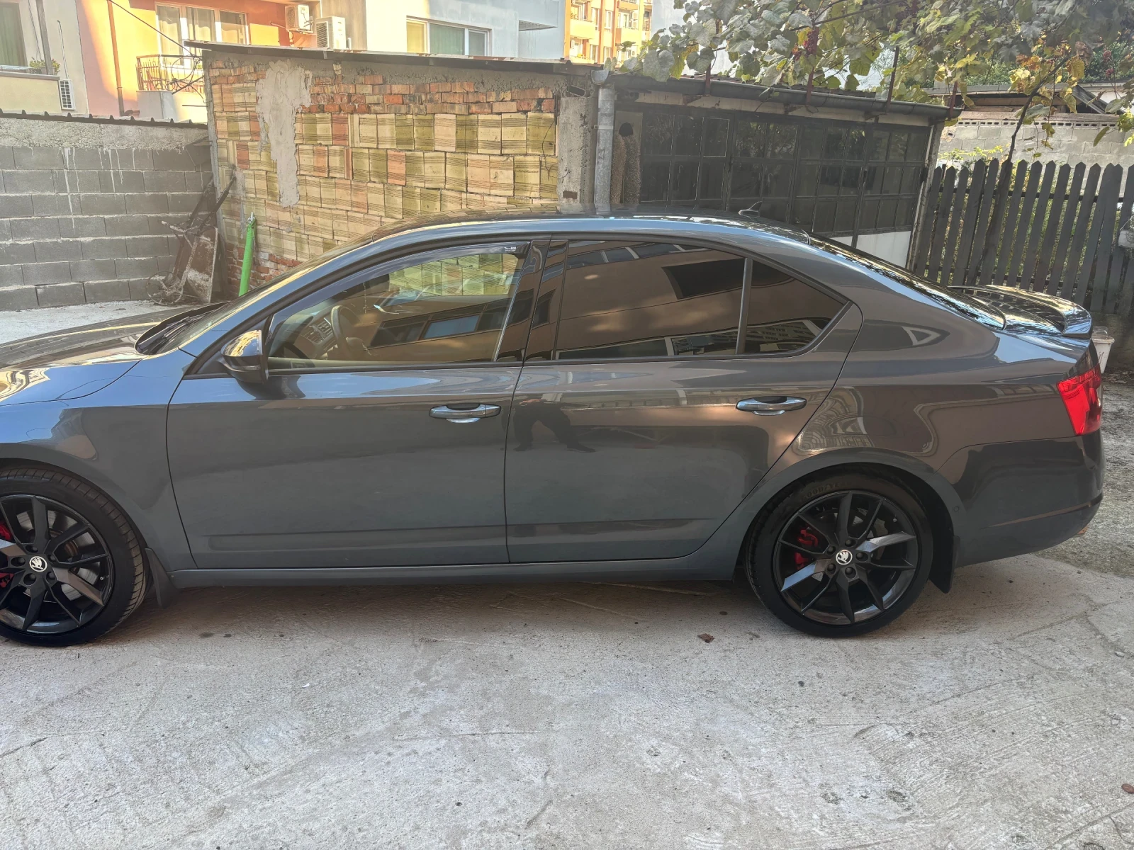 Skoda Octavia 2.0 tdi 184 k.c. VRS Challenge Pack..DSG6..КEYLESS - изображение 3