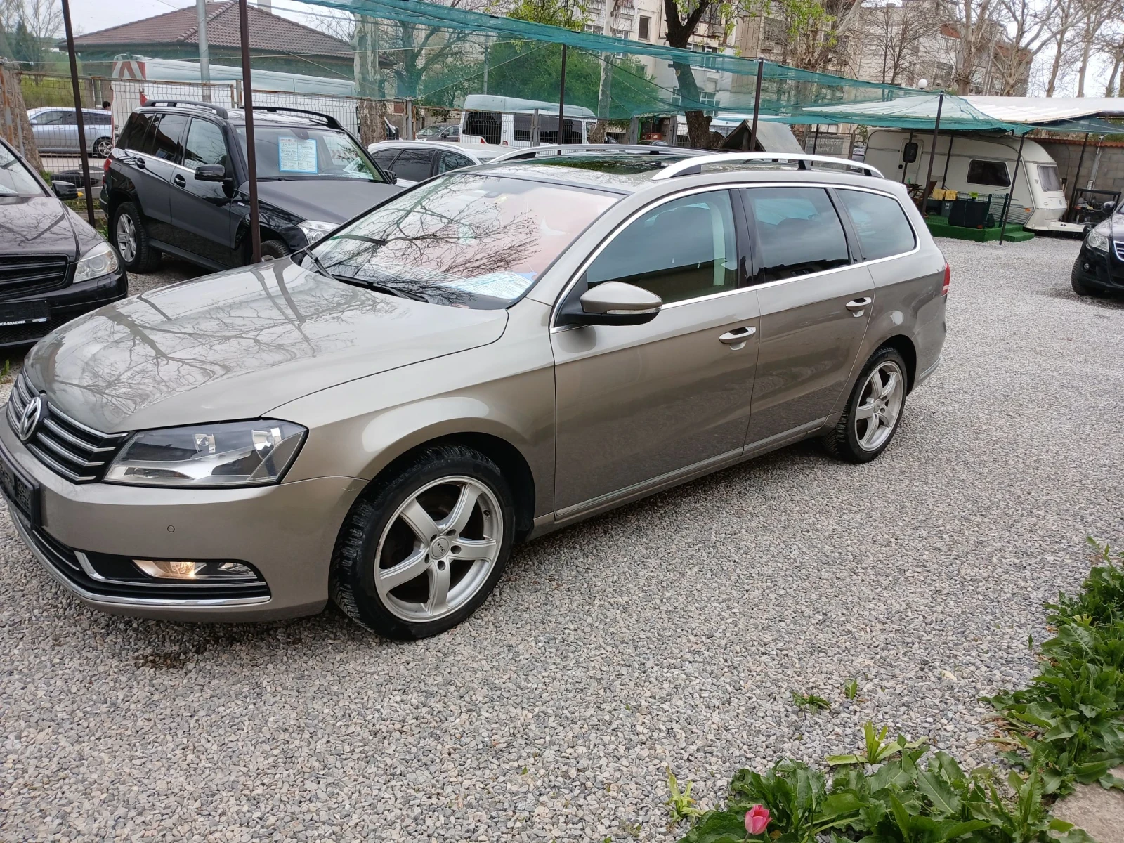 VW Passat  - изображение 6