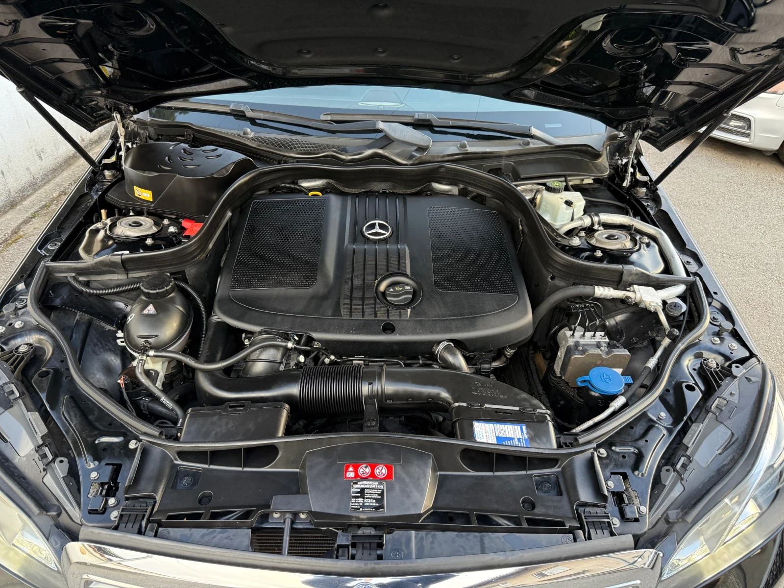 Mercedes-Benz E 200 BLUETEC NAVI PDC ITALY 156000KM!!! | Mobile.bg   17